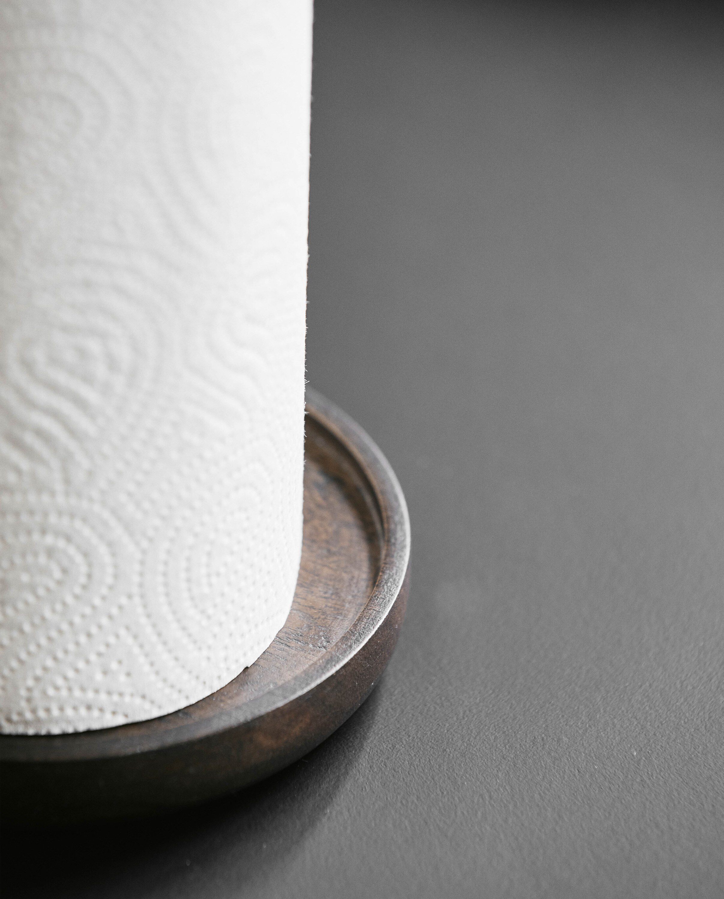 PIPER paper towel holder, wood - nature