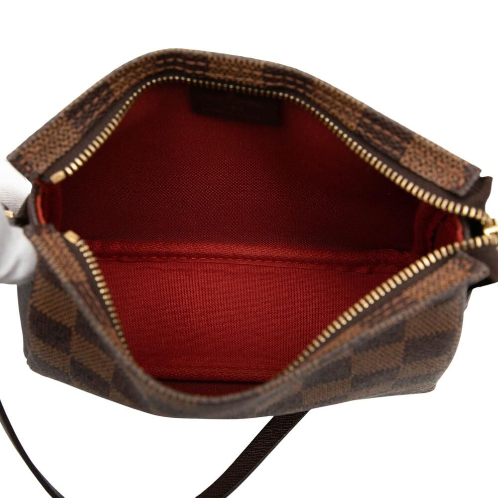 Louis Vuitton Trousse Makeup