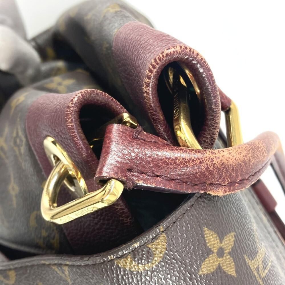 Louis Vuitton Shoulder Bags