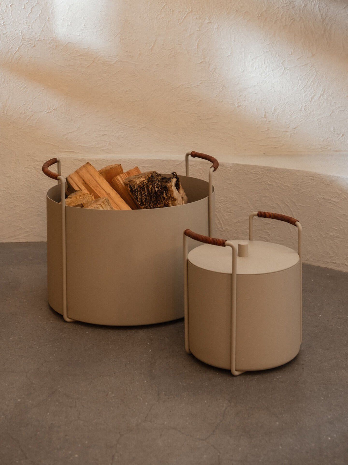 Port Kindling and Ash Bucket - Cash