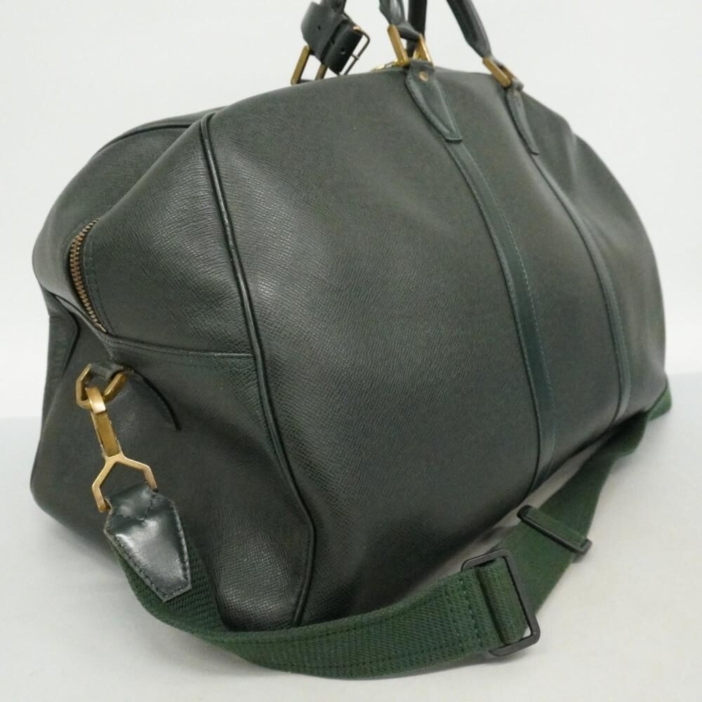 Louis Vuitton Taiga Kendall