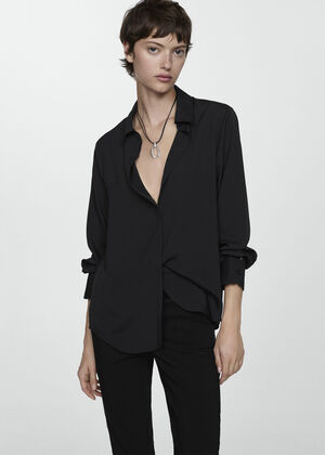 Fluid long-sleeved shirt