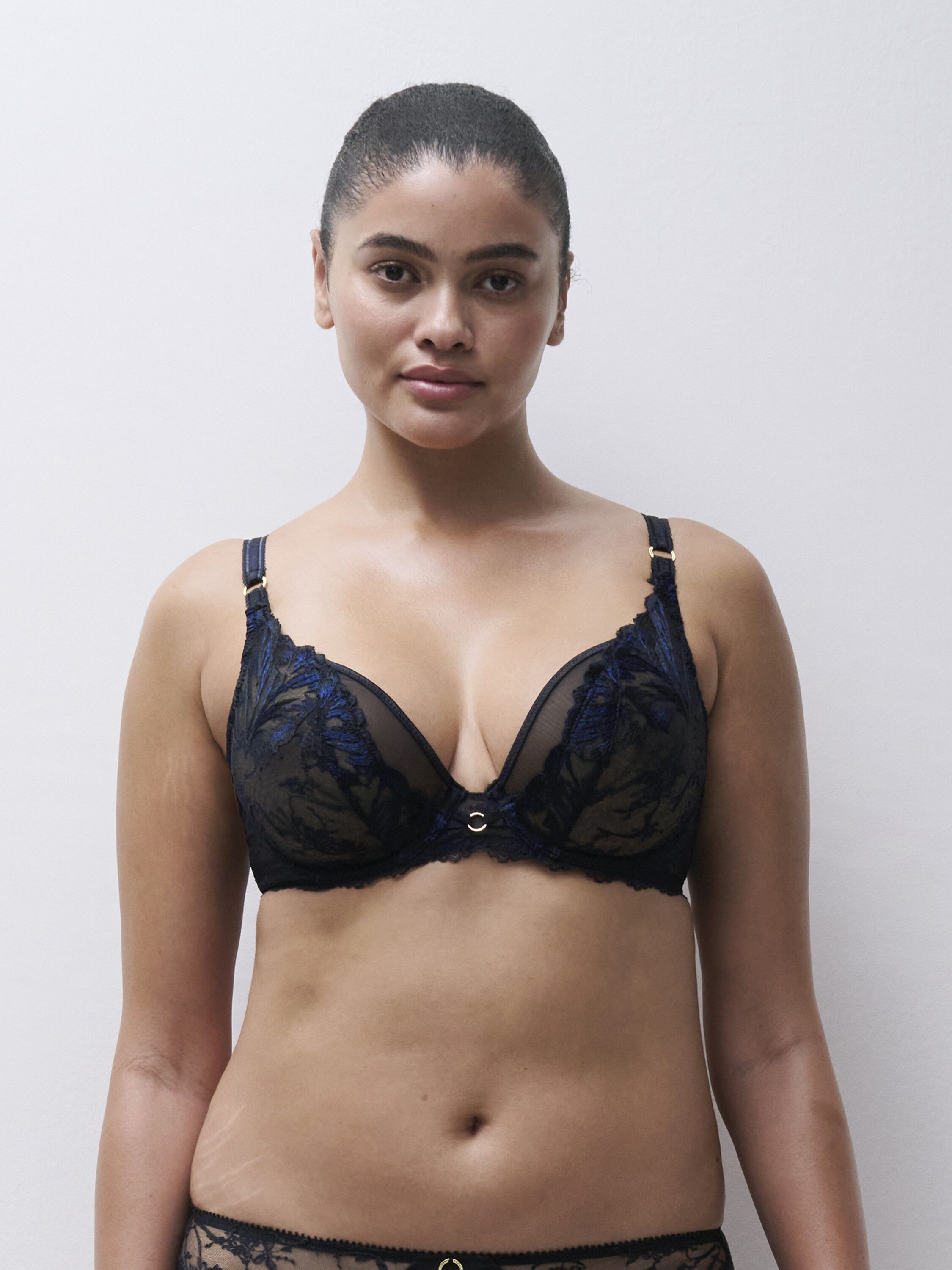 Illusion Covering underwired bra