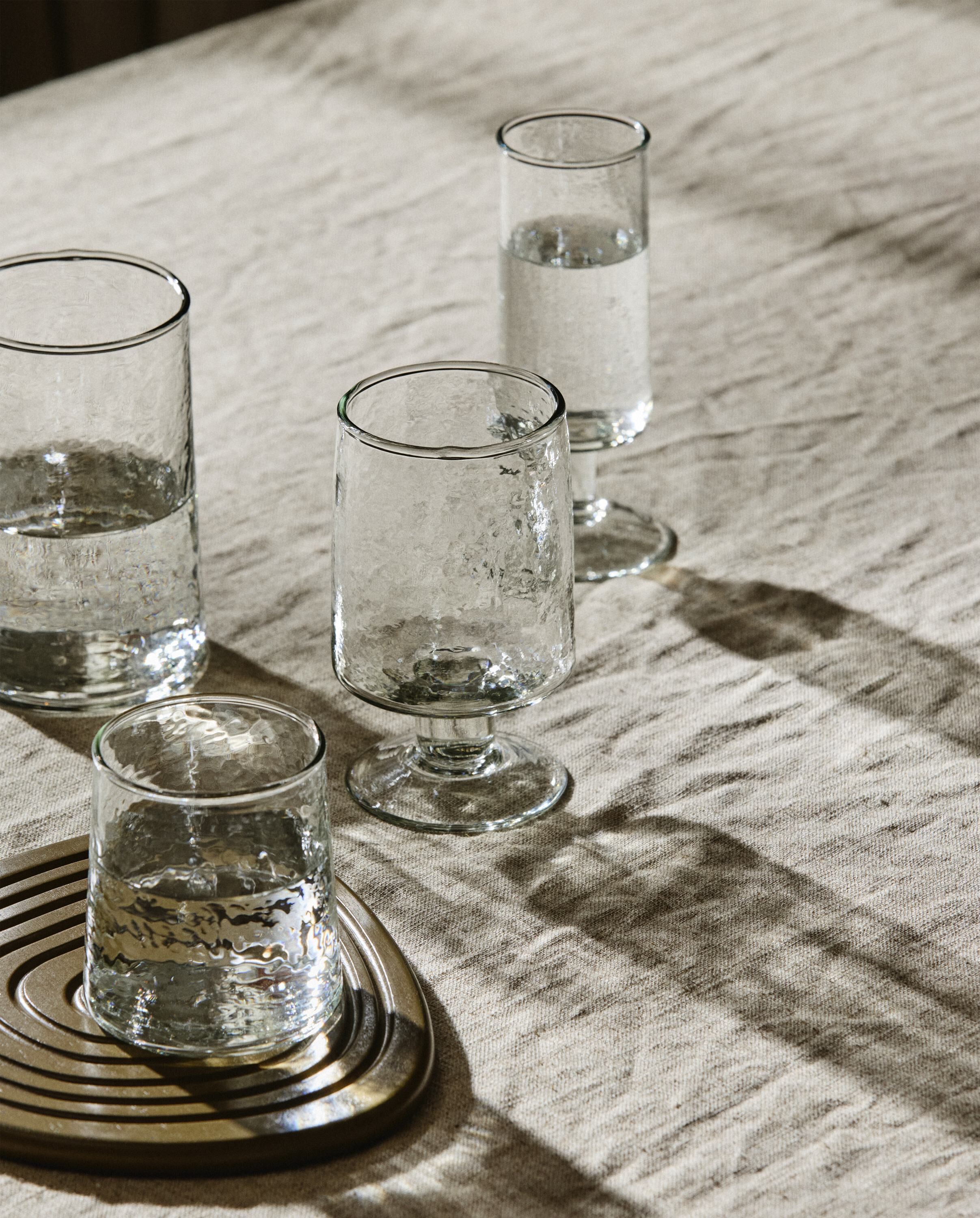 VITA tall drinking glass - clear