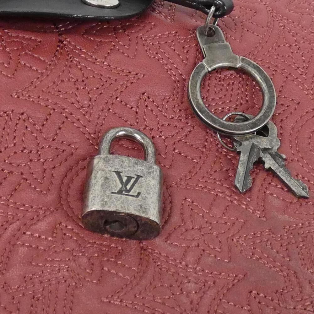 Louis Vuitton Shoulder Bags