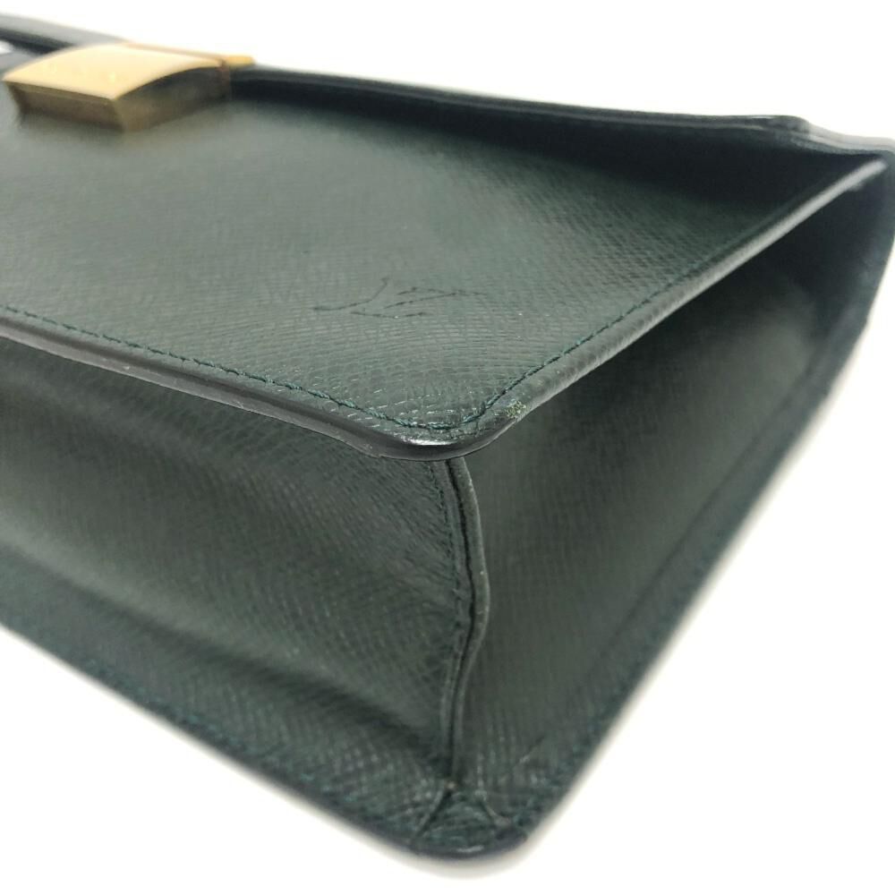 Louis Vuitton Clutch