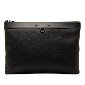 Louis Vuitton Clutch