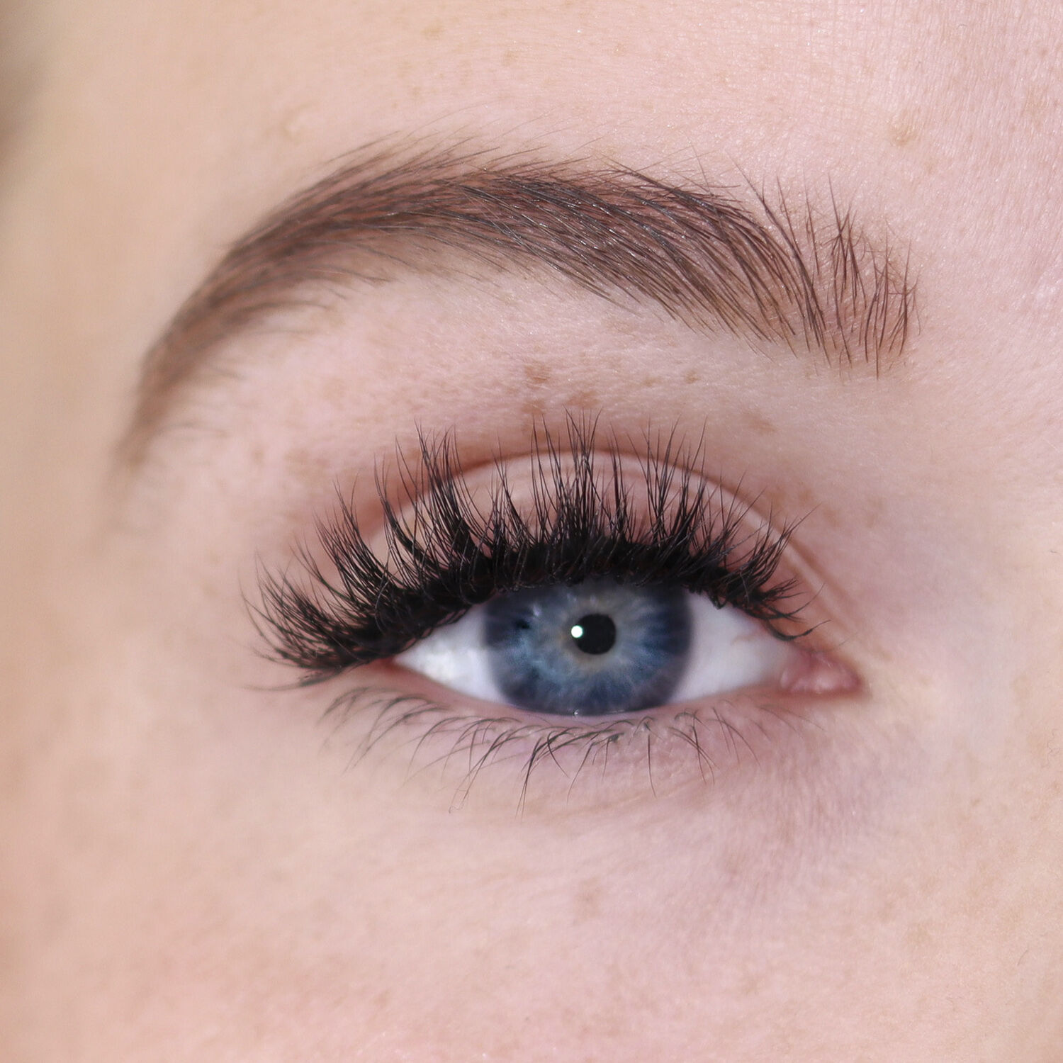 Doll-Like - Nude Lash Collection