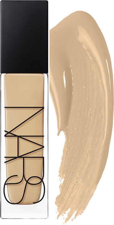 Natural Radiant - Longwear Foundation