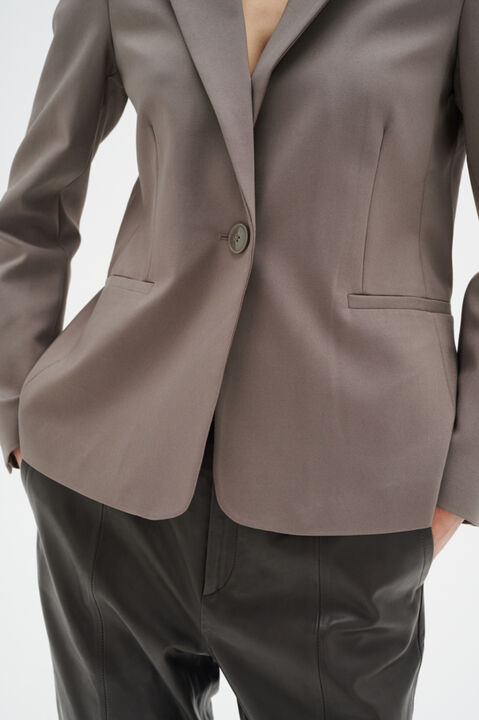 ZellaIW Classic Short Blazer