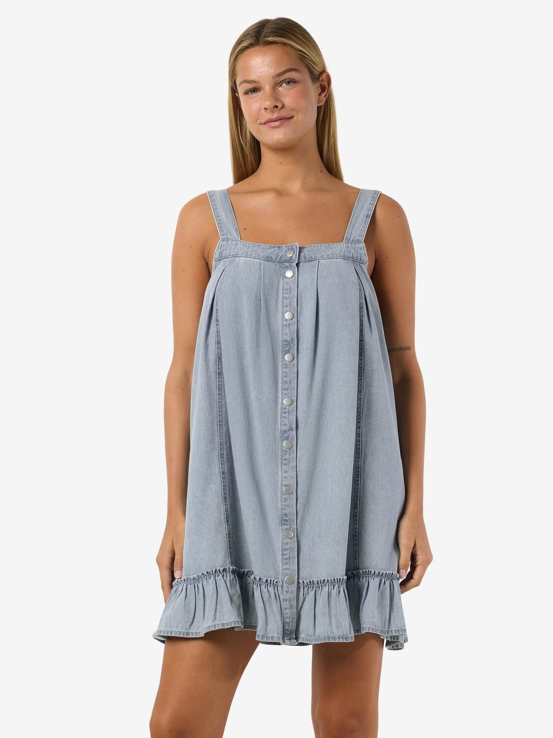 NMKATRI OREGON S/L DENIM DRESS BS00