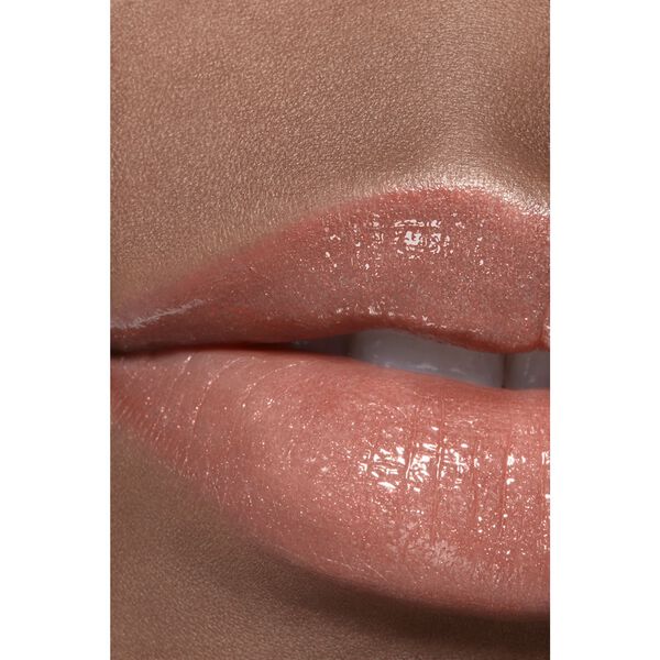 Hydrating Beautifying Tinted Lip Balm Buildable Colour