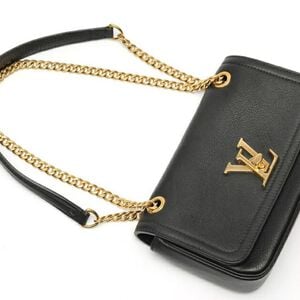 Louis Vuitton Shoulder Bags