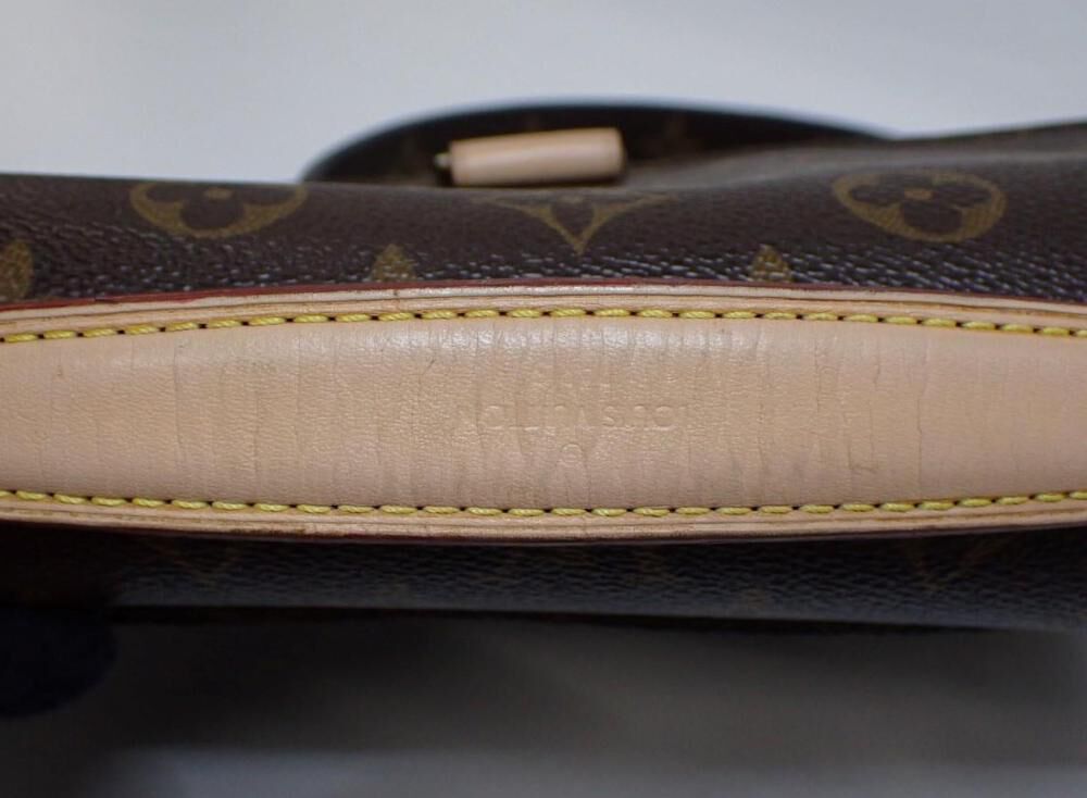 Louis Vuitton Pochette M&eacute;tis