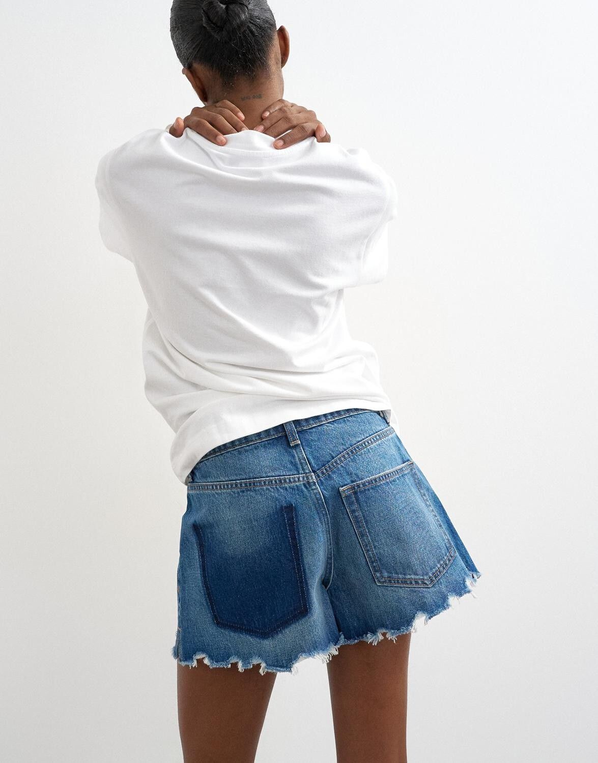 TSOLIVIA DISTRESSED DENIM SHORTS DN