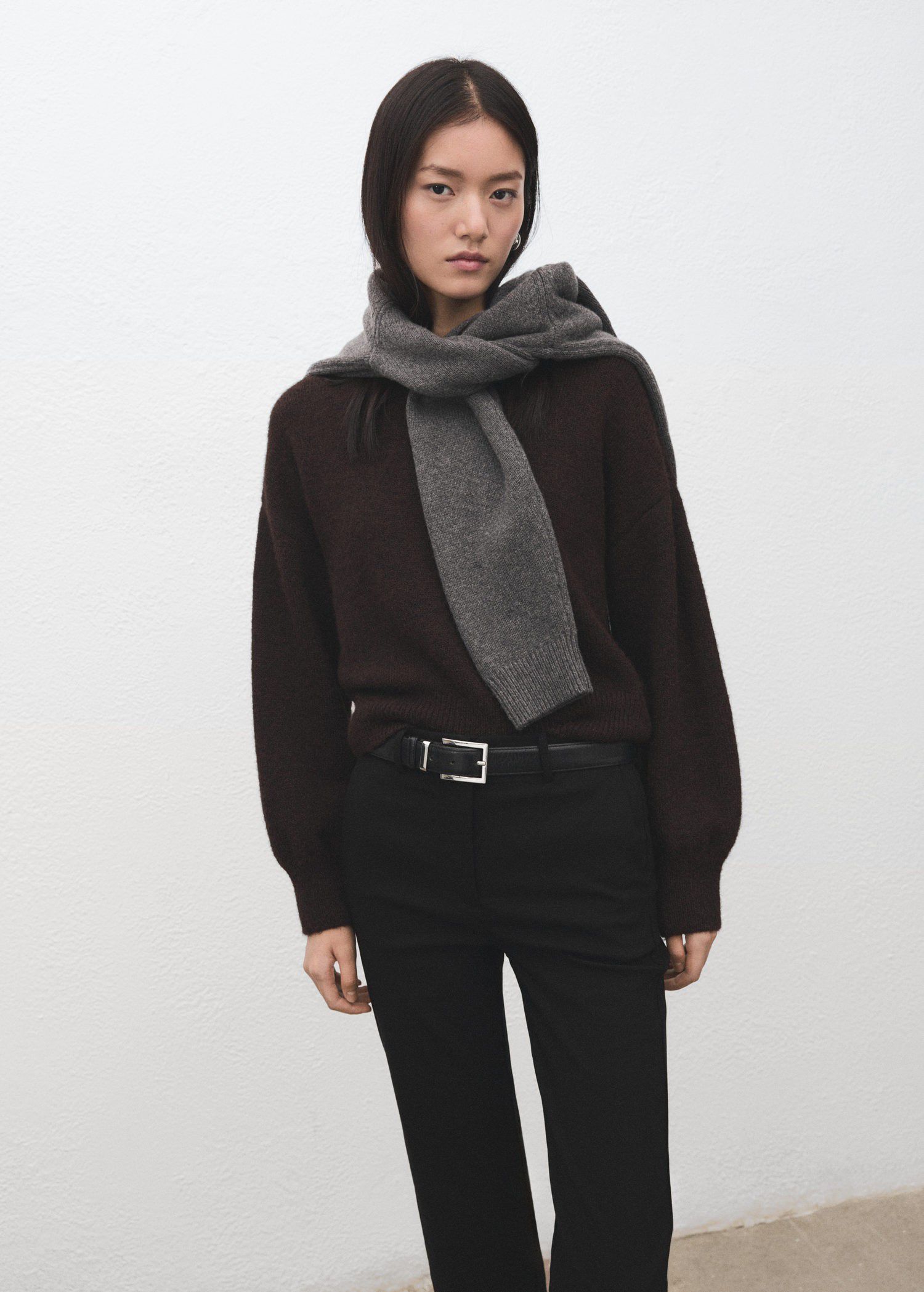 Straight-cut crop trousers