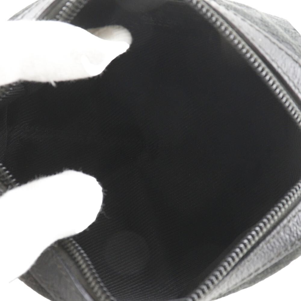 Gucci Pouch