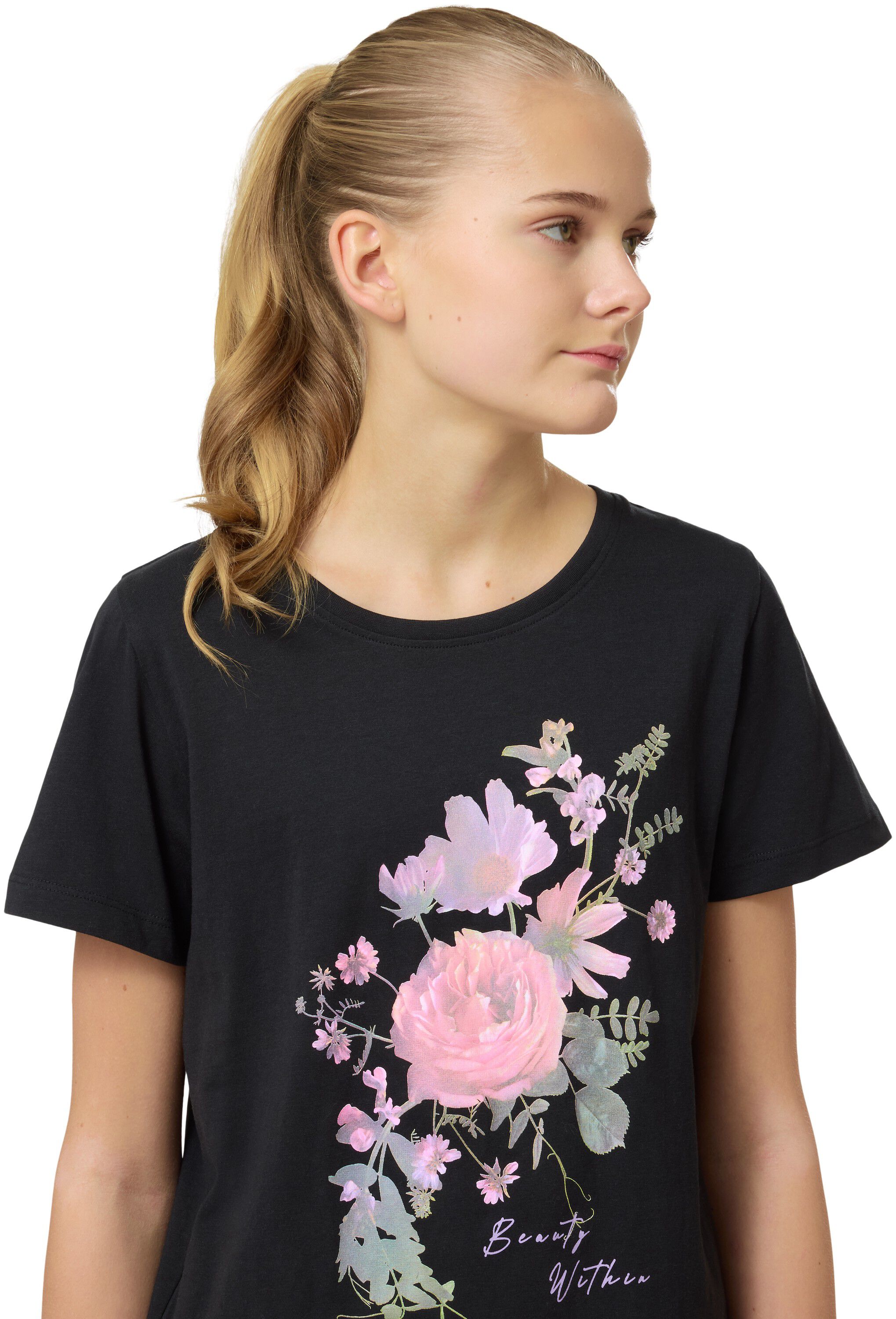 Kylie T-shirt