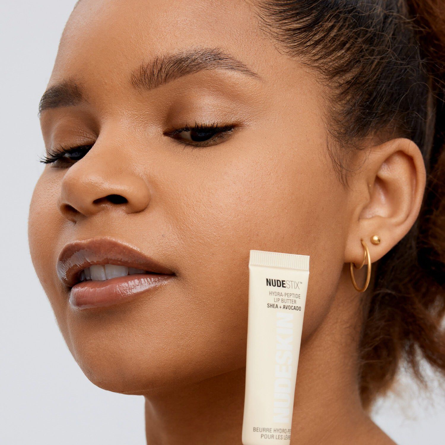 FALL24 FLAWLESS COMPLEXION ANGLED S