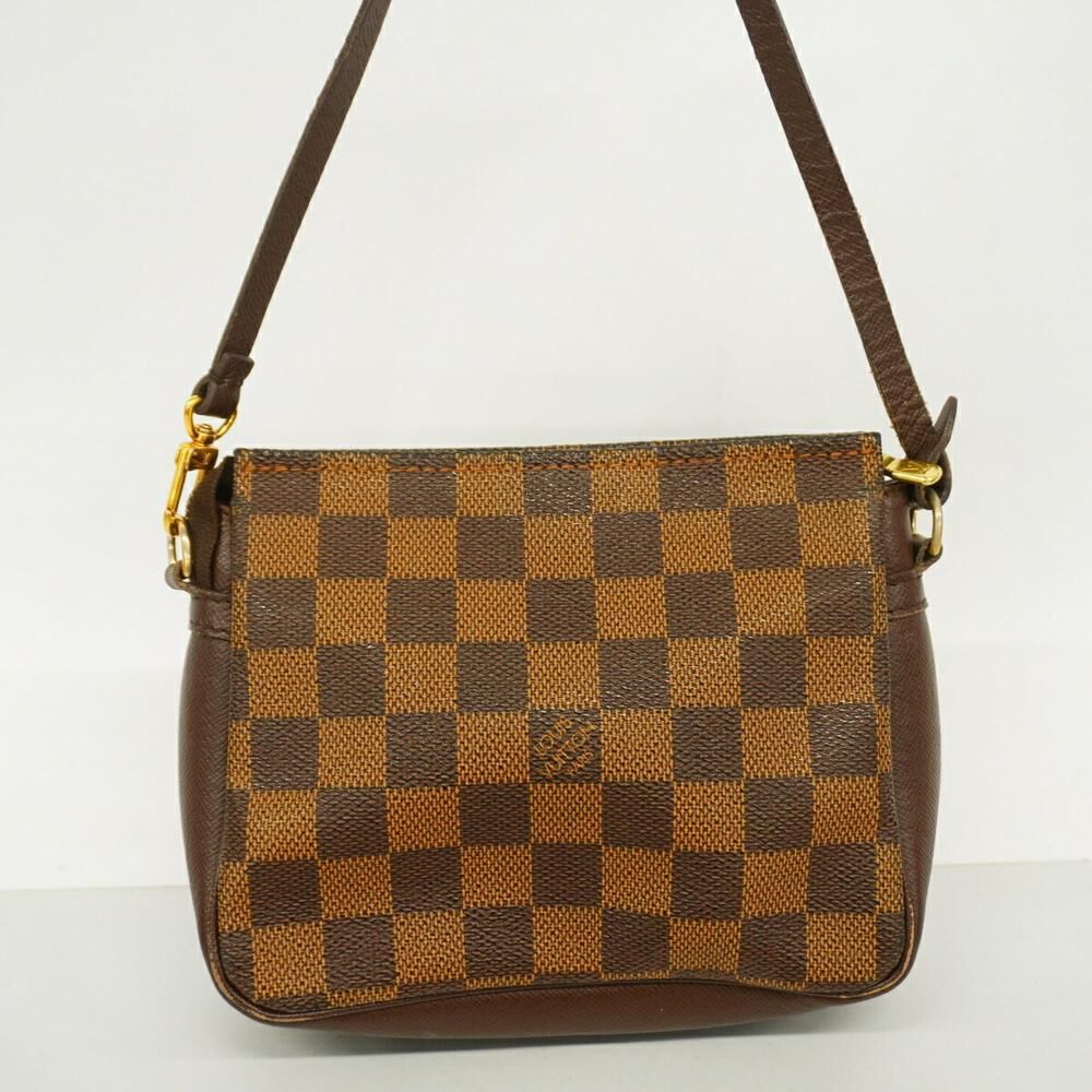Louis Vuitton Trousse Makeup