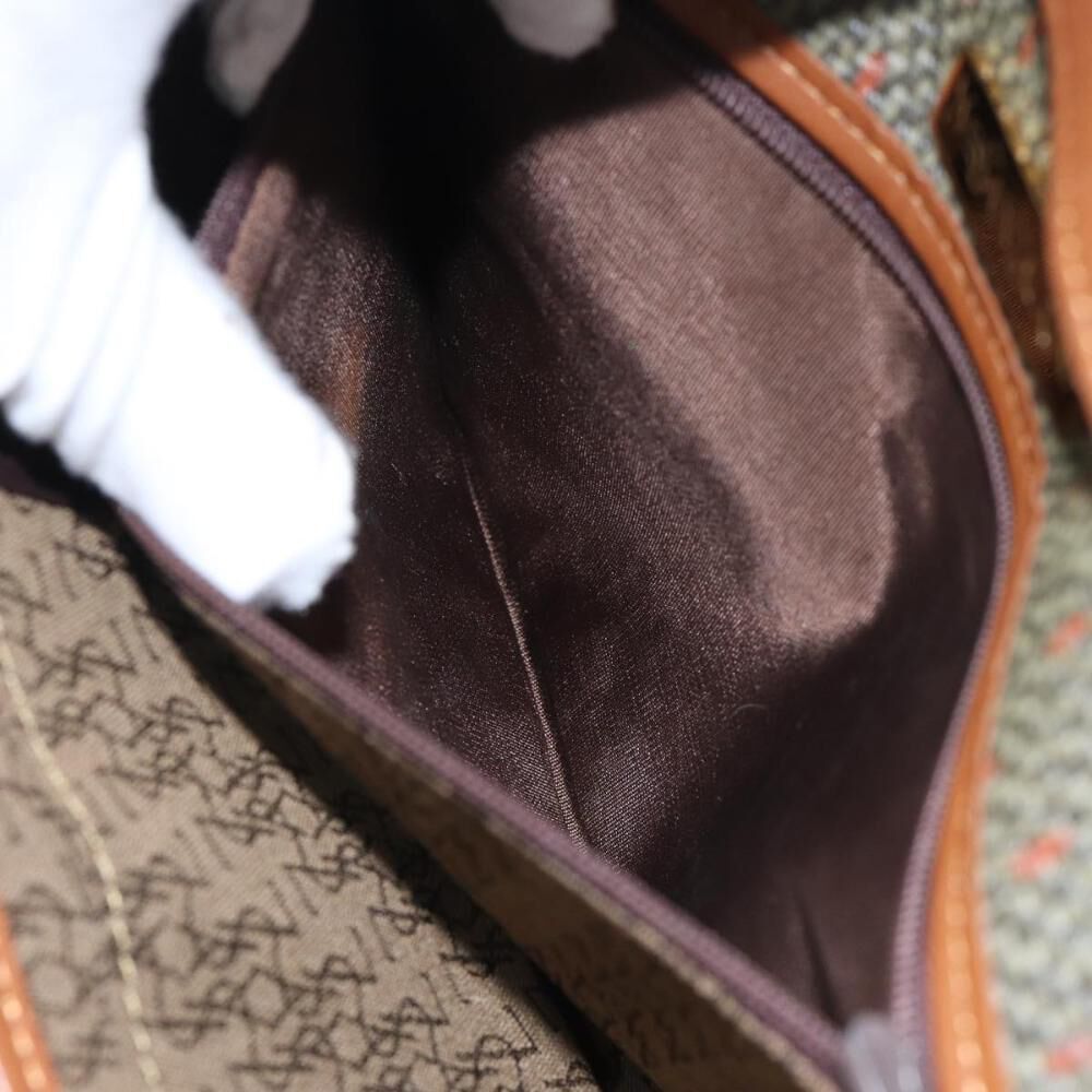 Yves Saint Laurent Shoulder Bag