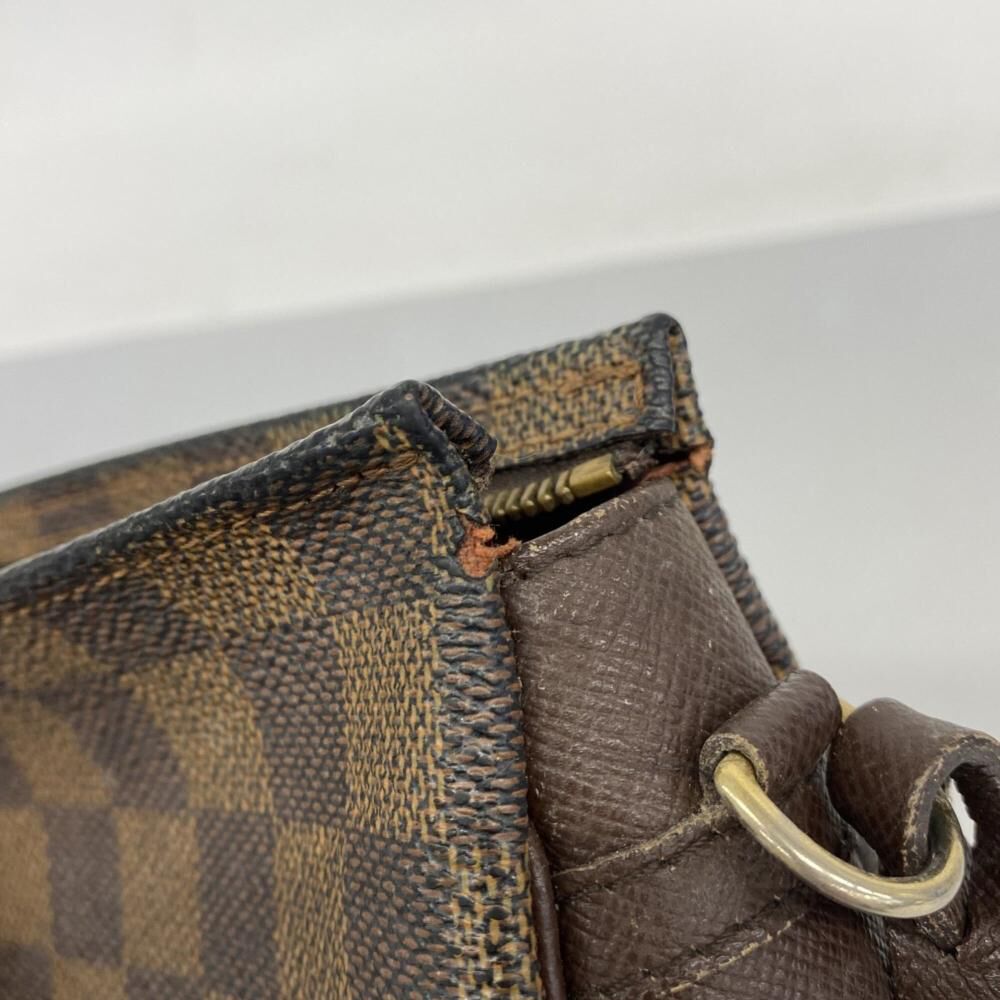 Louis Vuitton Trousse Makeup