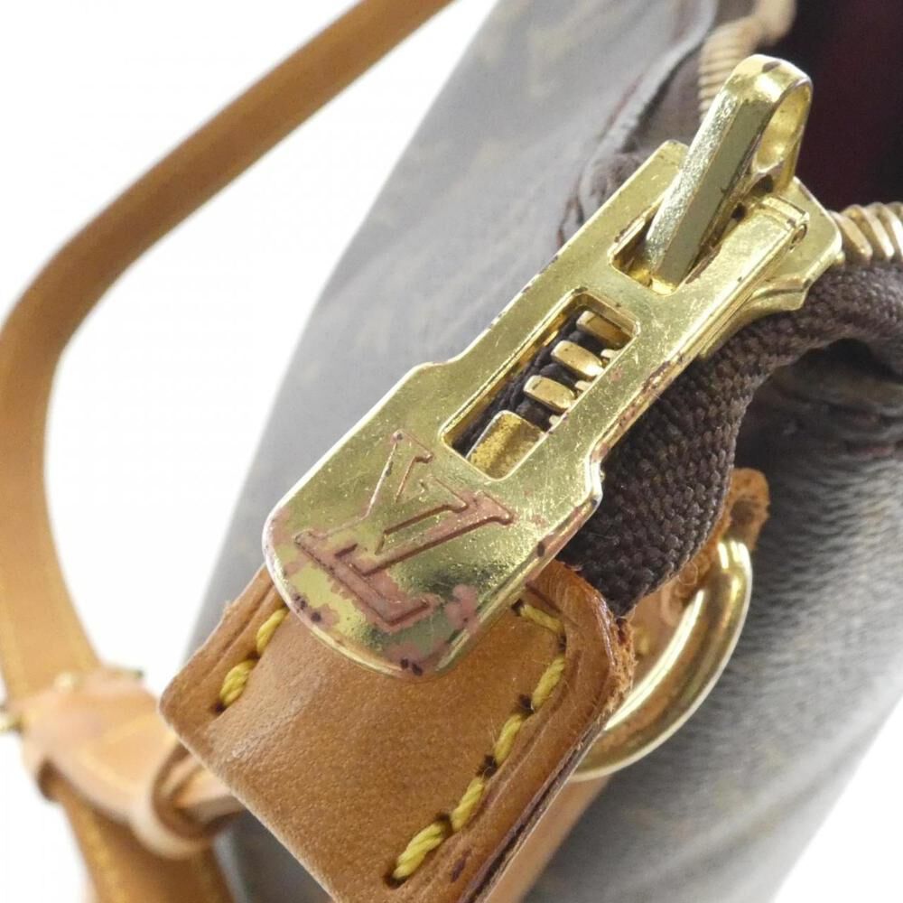 Louis Vuitton Shoulder Bags