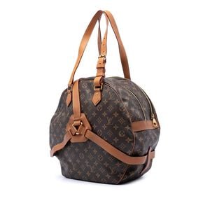 Louis Vuitton Shoulder Bags