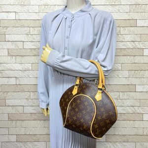 Louis Vuitton Ellipse