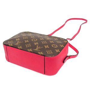 Louis Vuitton Saintonge