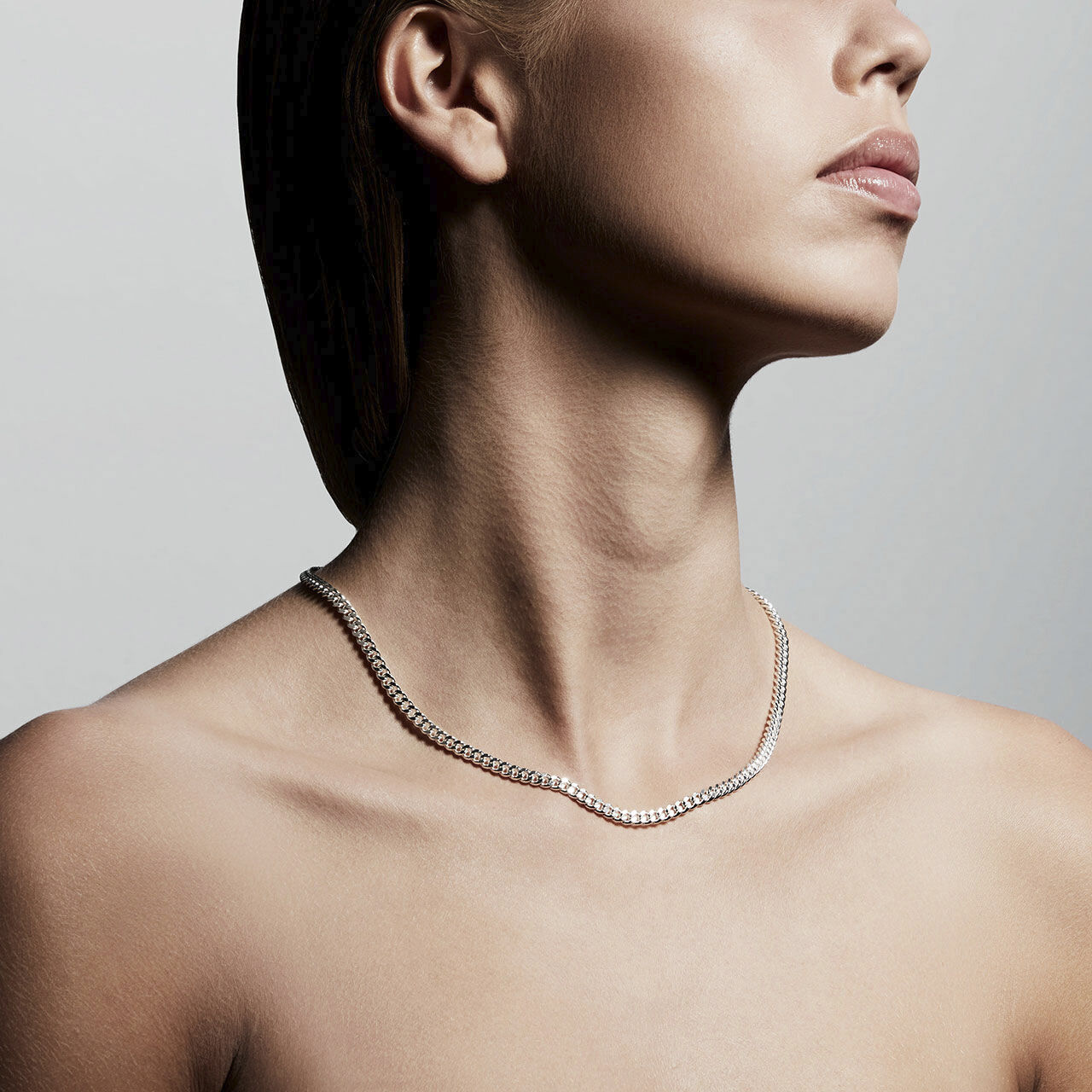 Halsk&aelig;de, Fuchsia, S&oslash;lvbelagt