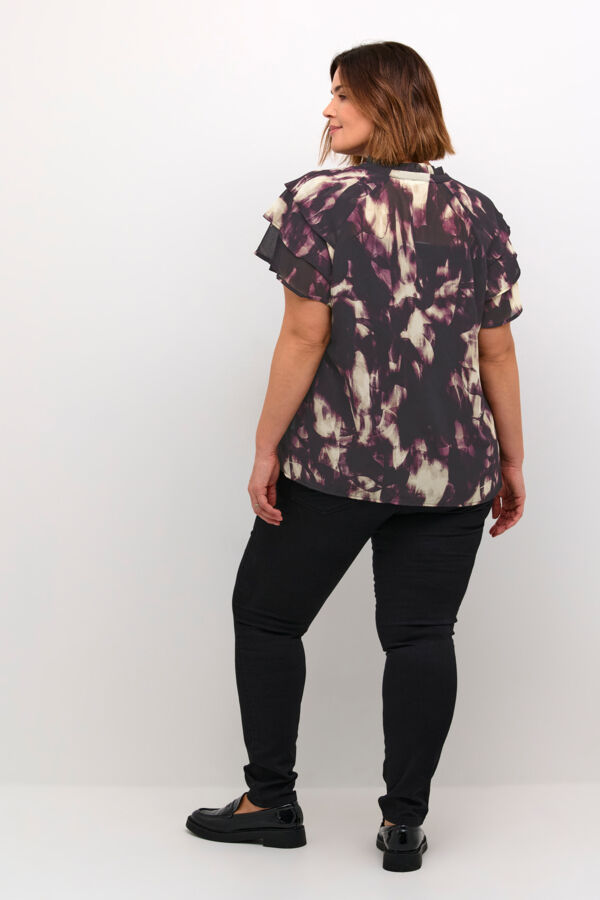 KCnour Flounce Blouse