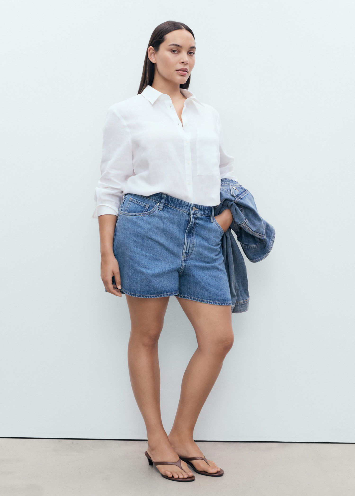 High-waisted straight-fit denim sho