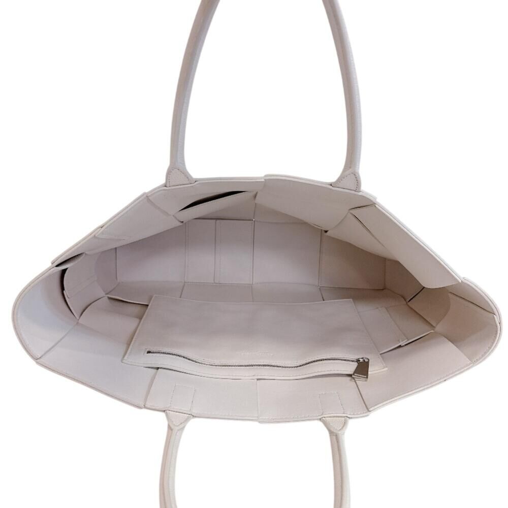 Bottega Veneta Tote