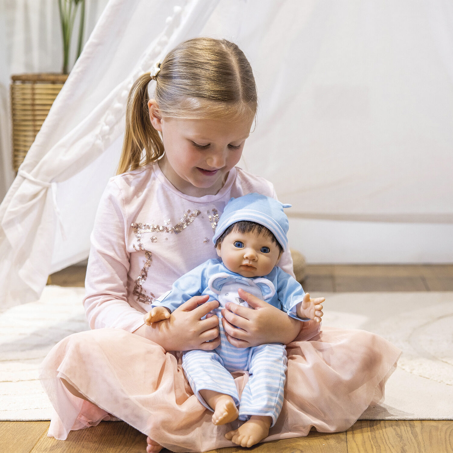 TINY TREASURES. Blue Bear