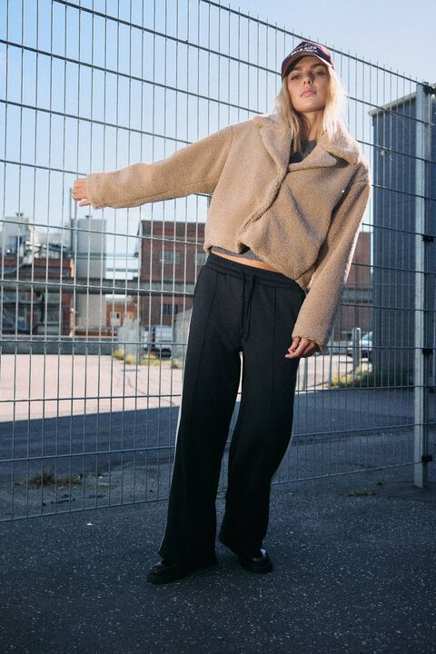 NOISY MAY Nmnati Crop Teddy Jacket Noos Women's Nmnati Crop Teddy NOISY MAY Nmnati Crop Teddy Jacket Noos Women's Nmnati Crop Teddy