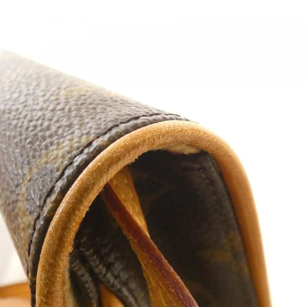 Louis Vuitton Twin Pochette