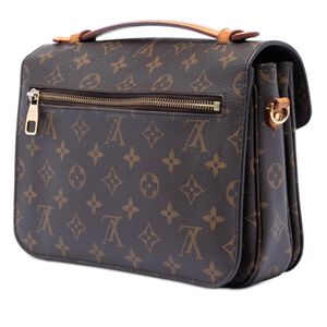 Louis Vuitton Shoulder Bags