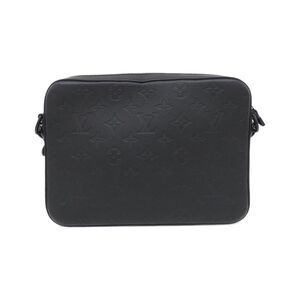 Louis Vuitton Messenger