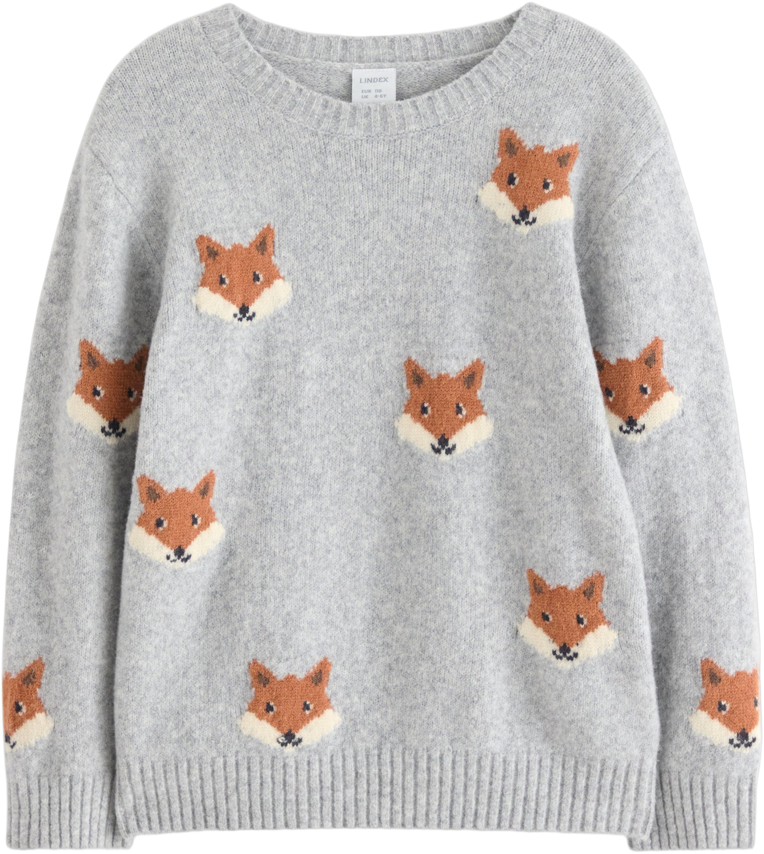 Sweater knitted jaquard