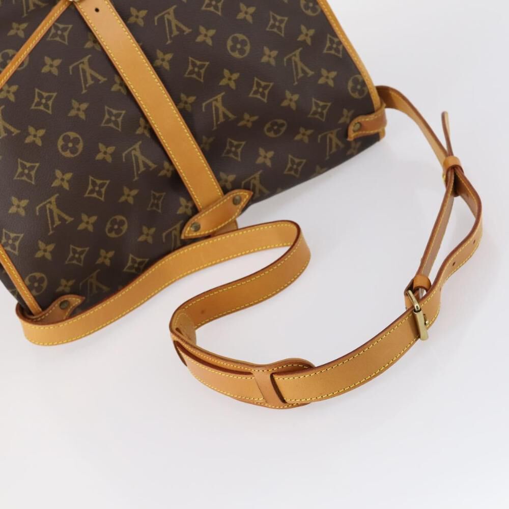 Louis Vuitton Saumur