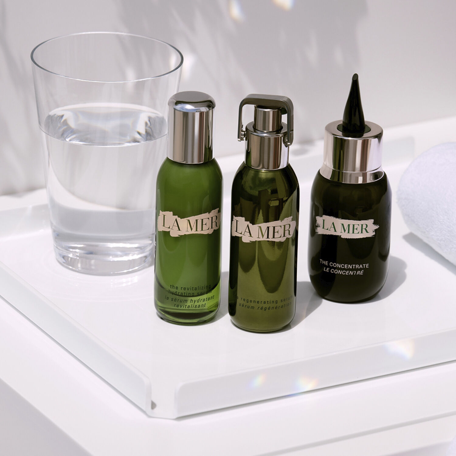 The Revitalizing Hydrating Serum