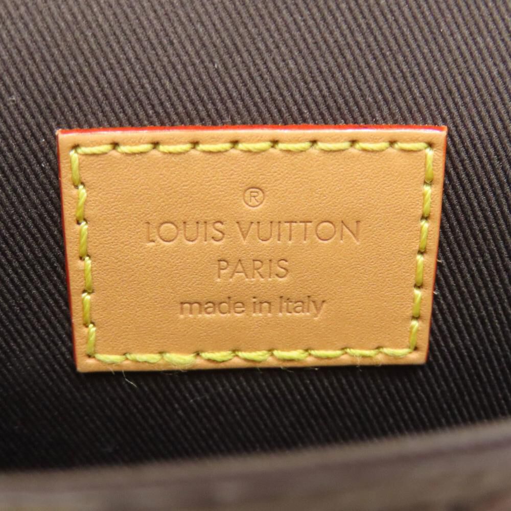 Louis Vuitton Sologne