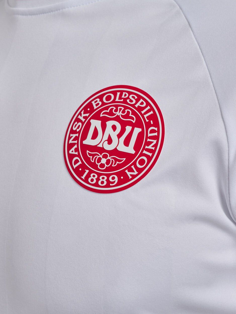 DBU Danmark 25 Kvinde Udebanetr&oslash;je (unisex model)