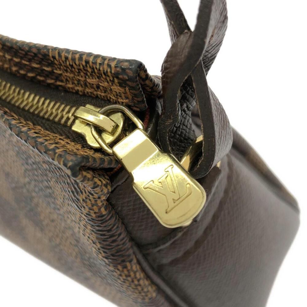 Louis Vuitton Trousse Makeup