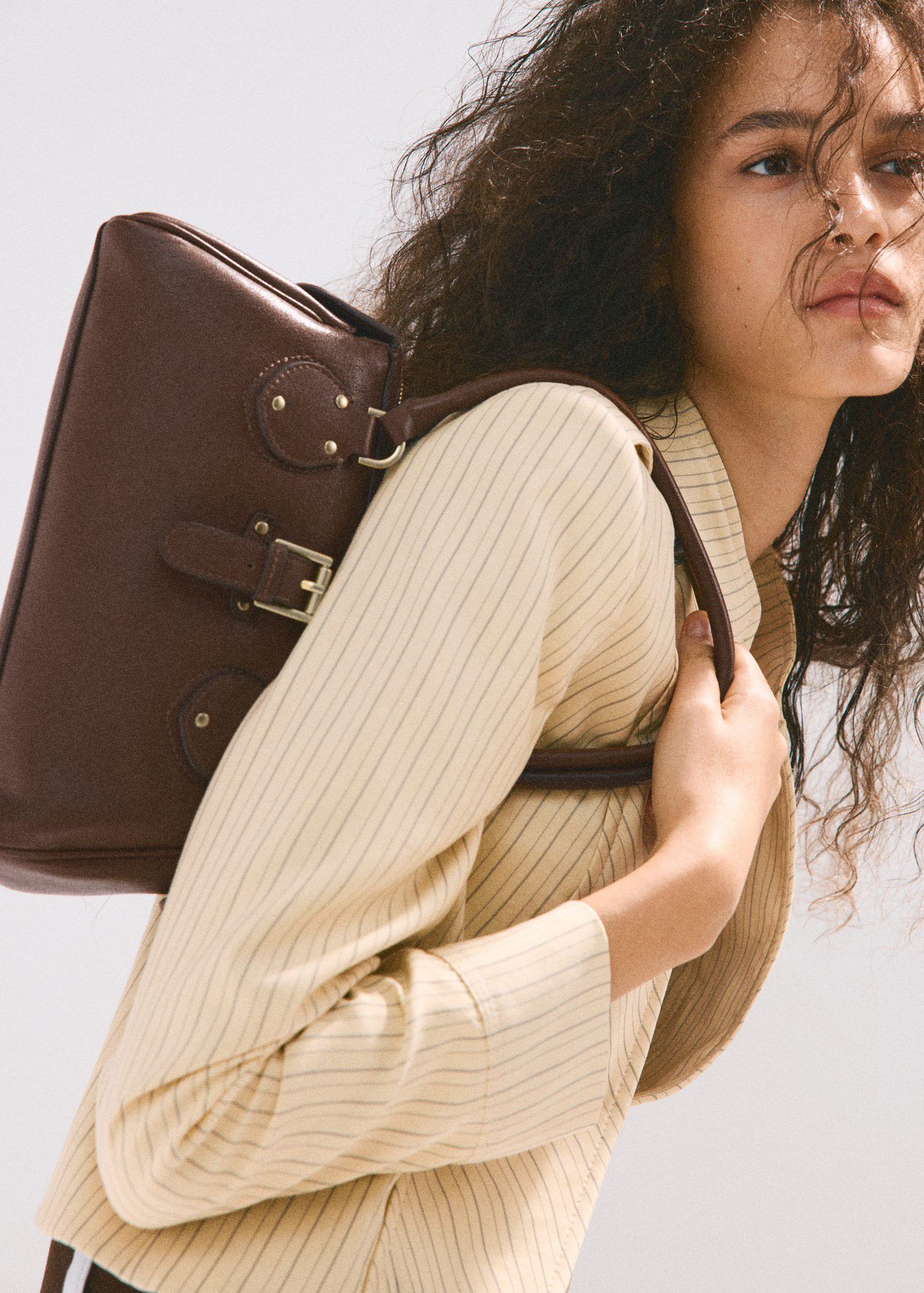 Buckle shoulder bag