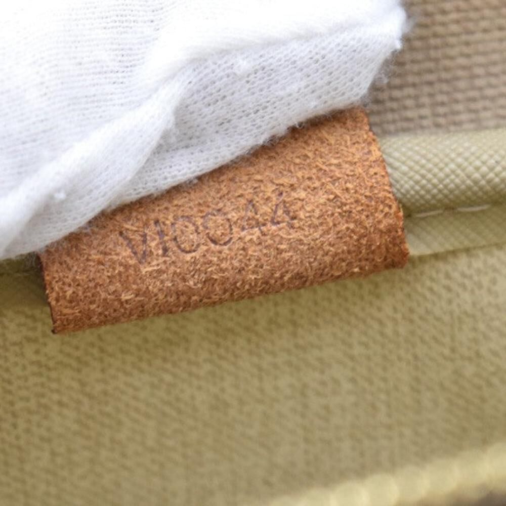 Louis Vuitton Deauville