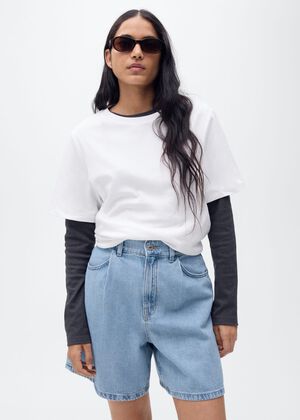 Straight shorts with rolled hem