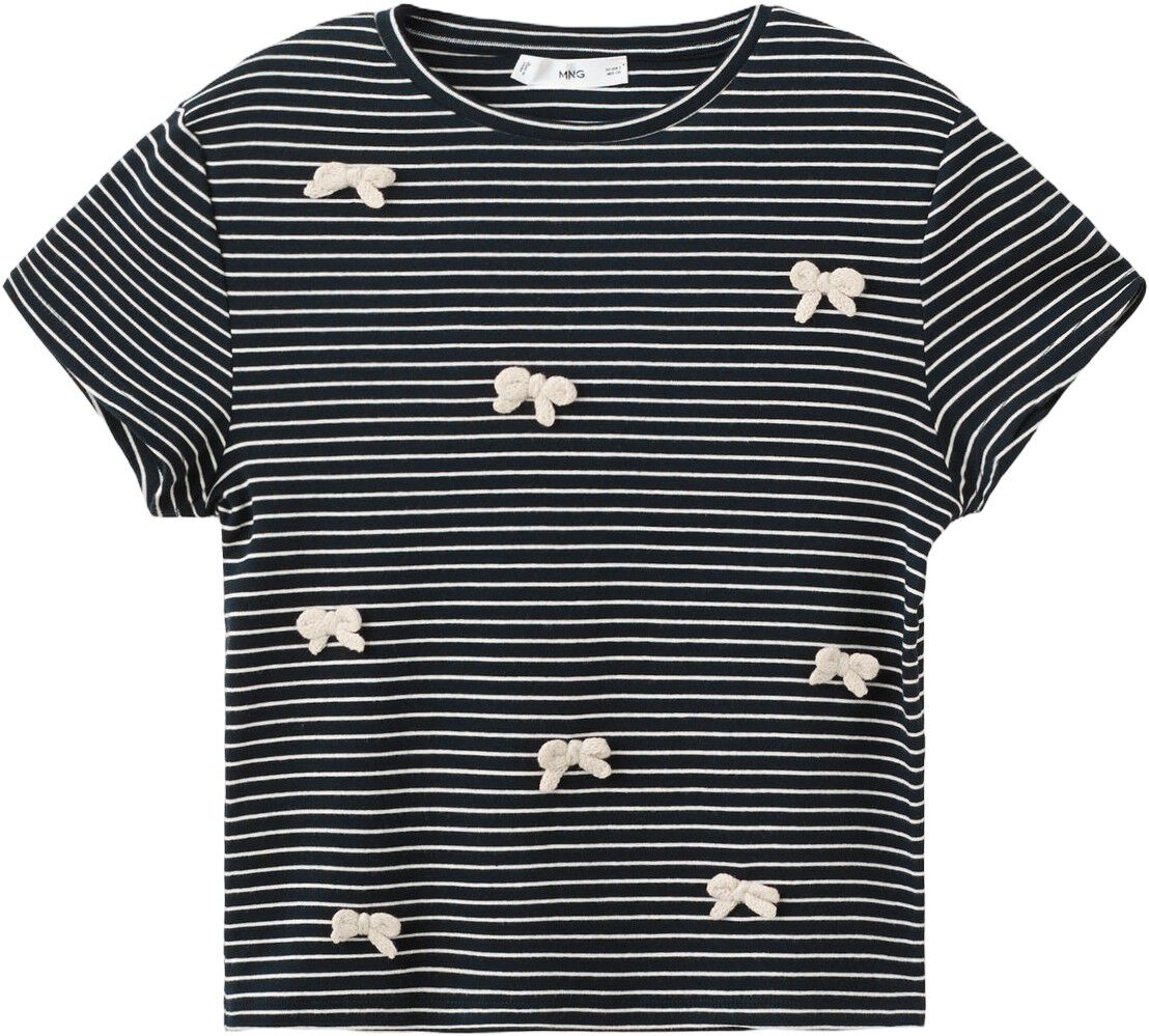 Striped T-shirt with ties