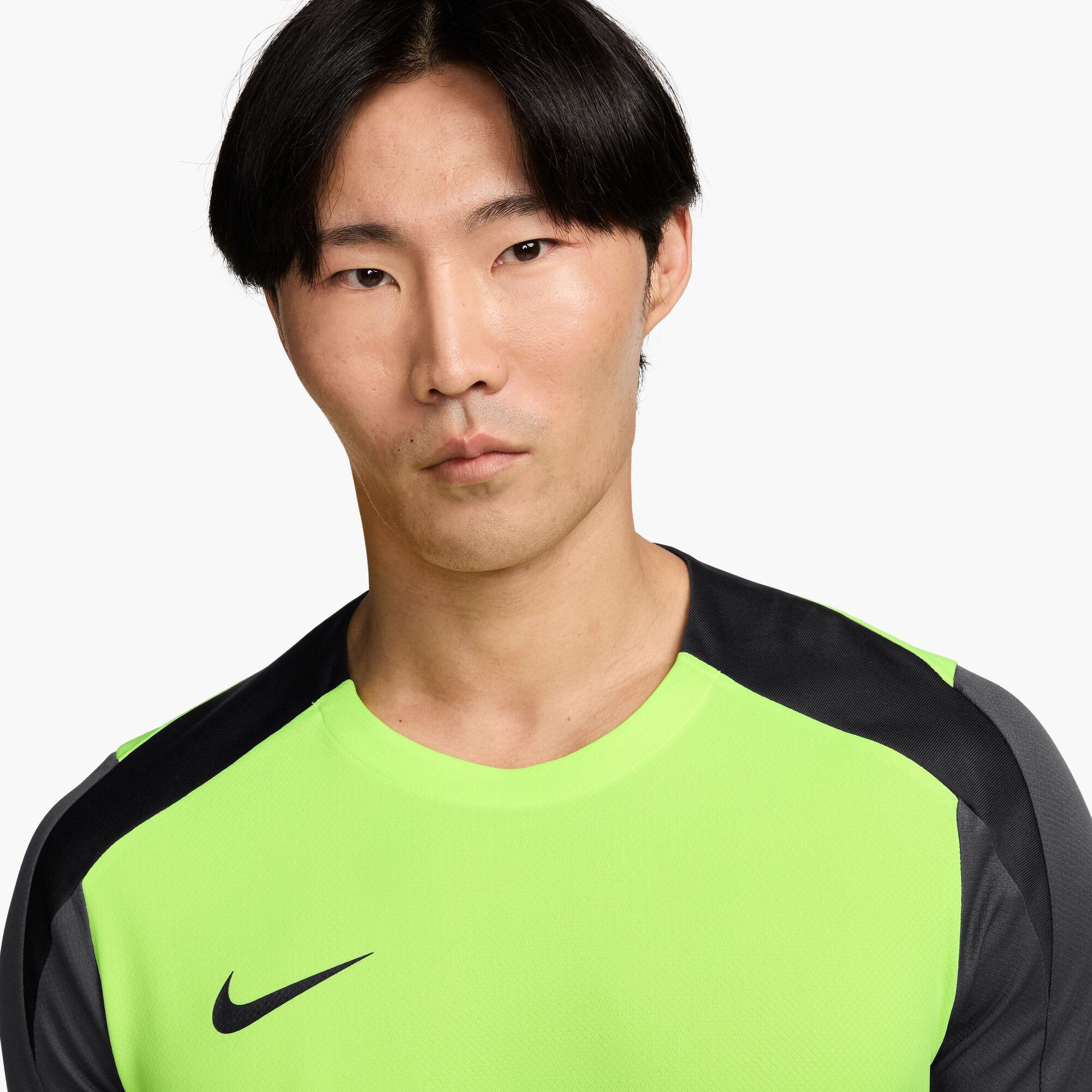 Strike Dri-FIT T-shirt